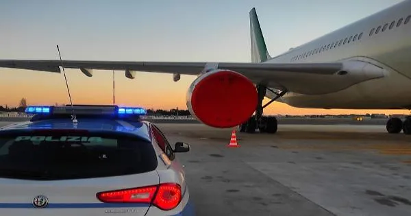 Egyptian man detained at Milan Malpensa after attempting to flee expulsion